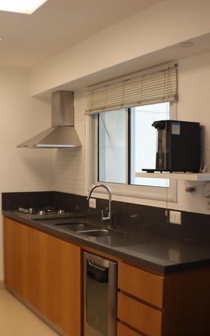 Apartamento à venda com 215m², 3 quartos e 3 vagas Apartamento à venda com 215m², 3 quartos e 3 vagasCozinha