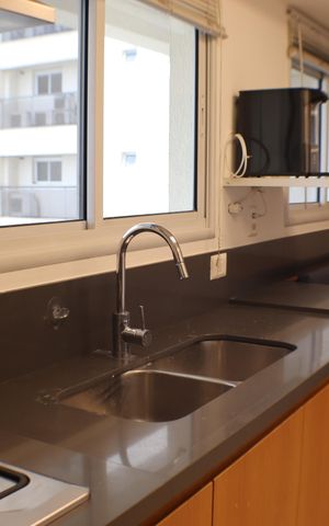Apartamento à venda com 215m², 3 quartos e 3 vagas Apartamento à venda com 215m², 3 quartos e 3 vagasCozinha