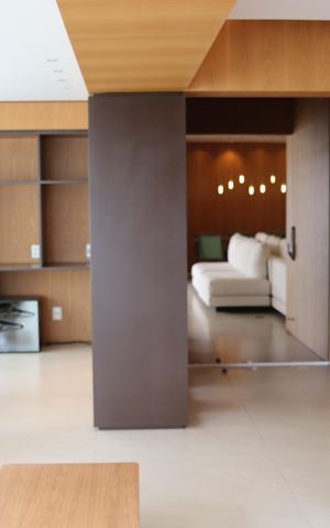 Apartamento à venda com 215m², 3 quartos e 3 vagas Apartamento à venda com 215m², 3 quartos e 3 vagasSala