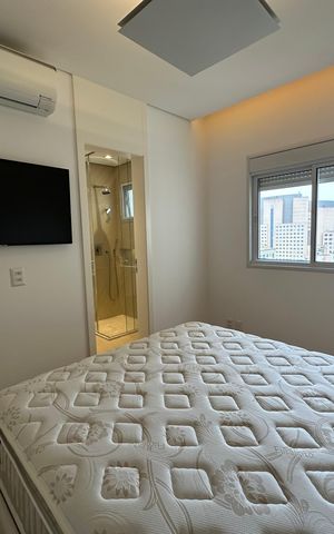 Apartamento à venda com 215m², 3 quartos e 3 vagas Apartamento à venda com 215m², 3 quartos e 3 vagasSuíte 1