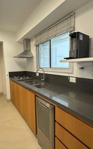 Apartamento à venda com 215m², 3 quartos e 3 vagas Apartamento à venda com 215m², 3 quartos e 3 vagasCozinha