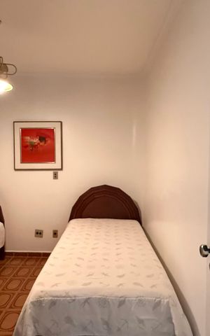 Apartamento para alugar com 100m², 3 quartos e 1 vaga Apartamento para alugar com 100m², 3 quartos e 1 vagaQuarto