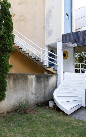 Apartamento à venda com 580m², 6 quartos e 6 vagasEntrada