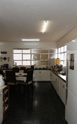 Apartamento à venda com 580m², 6 quartos e 6 vagasCozinha