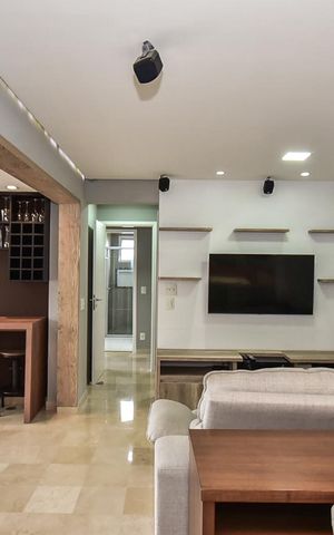 Apartamento à venda com 77m², 2 quartos e 2 vagasSala
