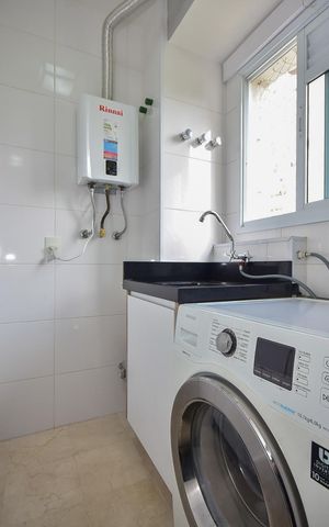 Apartamento à venda com 77m², 2 quartos e 2 vagasÁrea de Serviço