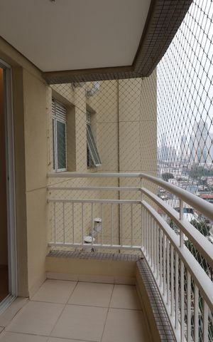 Apartamento para alugar com 60m², 2 quartos e 1 vagaSacada