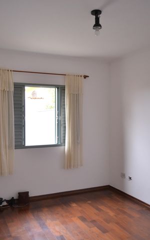Casa à venda com 240m², 3 quartos e 2 vagasQuarto 1