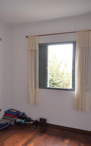 Casa à venda com 240m², 3 quartos e 2 vagasQuarto 1