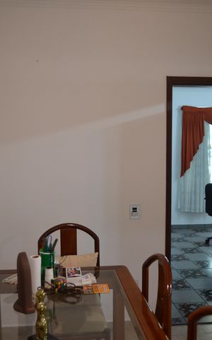 Casa à venda com 240m², 3 quartos e 2 vagasCozinha