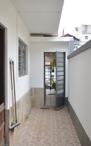 Casa à venda com 240m², 3 quartos e 2 vagasQuintal