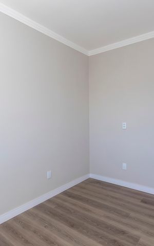 Casa à venda com 130m², 3 quartos e 3 vagas Casa à venda com 130m², 3 quartos e 3 vagasQuarto 2