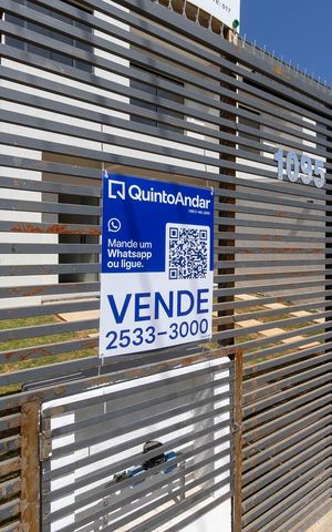 Casa à venda com 130m², 3 quartos e 3 vagas Casa à venda com 130m², 3 quartos e 3 vagasPlaca QuintoAndar