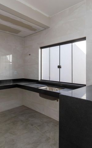 Casa à venda com 130m², 3 quartos e 3 vagas Casa à venda com 130m², 3 quartos e 3 vagasCozinha