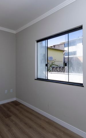 Casa à venda com 130m², 3 quartos e 3 vagas Casa à venda com 130m², 3 quartos e 3 vagasQuarto 2