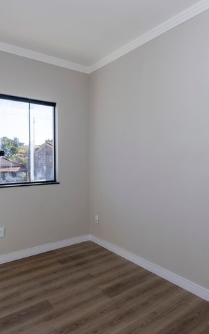 Casa à venda com 130m², 3 quartos e 3 vagas Casa à venda com 130m², 3 quartos e 3 vagasQuarto 2