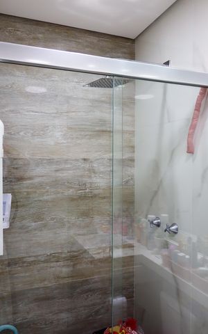 Apartamento à venda com 57m², 2 quartos e 1 vaga Apartamento à venda com 57m², 2 quartos e 1 vagaBanheiro Social