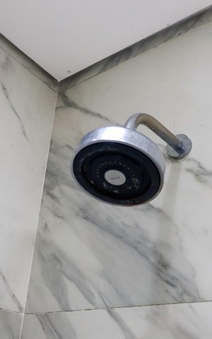 Apartamento à venda com 57m², 2 quartos e 1 vaga Apartamento à venda com 57m², 2 quartos e 1 vagaBanheiro da Suíte 2