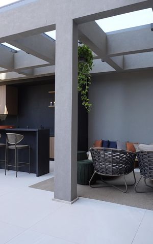 Apartamento à venda com 63m², 2 quartos e 1 vagaÁrea comum