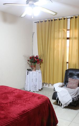 Casa à venda com 300m², 5 quartos e 3 vagasQuarto 4