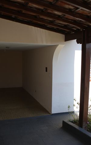 Casa à venda com 300m², 5 quartos e 3 vagasQuintal