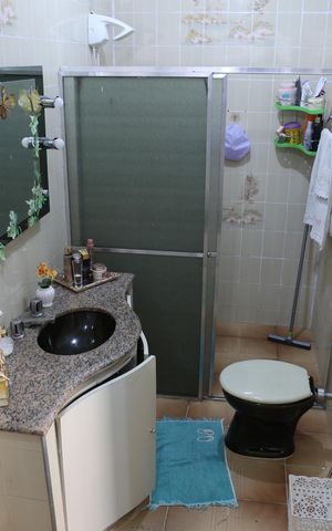 Casa à venda com 300m², 5 quartos e 3 vagasBanheiro da Suíte 