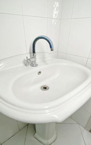Apartamento para alugar com 60m², 2 quartos e sem vagaBanheiro