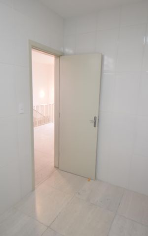 Casa para alugar com 540m², 3 quartos e 4 vagasBanheiro Social