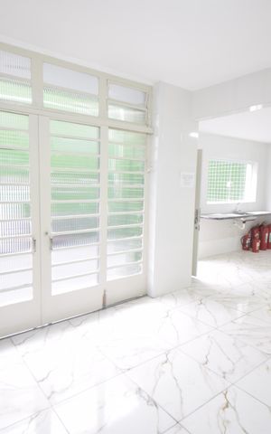 Casa para alugar com 540m², 3 quartos e 4 vagasCozinha