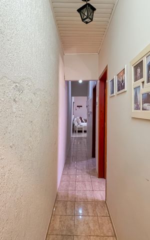 Casa para alugar com 256m², 3 quartos e sem vaga Casa para alugar com 256m², 3 quartos e sem vagaCorredor