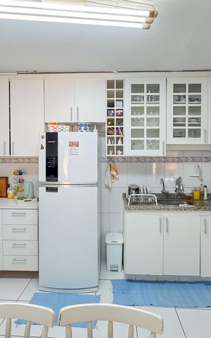 Casa para alugar com 256m², 3 quartos e sem vaga Casa para alugar com 256m², 3 quartos e sem vagaCozinha