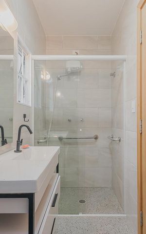 Casa à venda com 300m², 4 quartos e 4 vagasBanheiro da Suíte 3