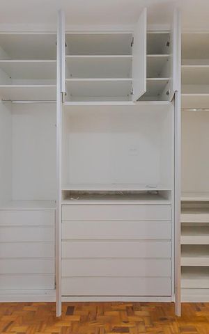 Casa à venda com 300m², 4 quartos e 4 vagasSuíte 1