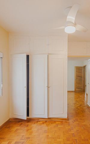 Casa à venda com 300m², 4 quartos e 4 vagasSuíte 3