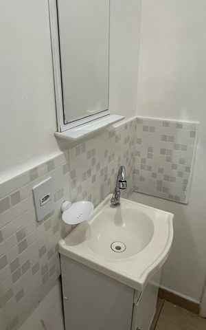 Studio para alugar com 25m², 1 quarto e sem vaga Studio para alugar com 25m², 1 quarto e sem vagaBanheiro
