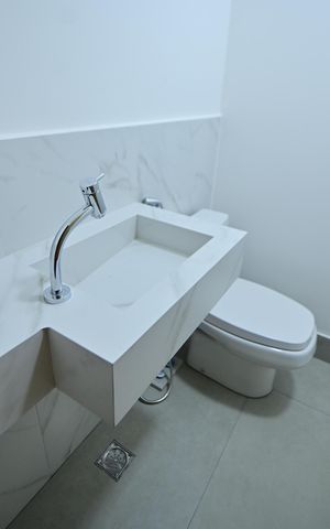 Apartamento para alugar com 97m², 3 quartos e 2 vagas Apartamento para alugar com 97m², 3 quartos e 2 vagasLavabo