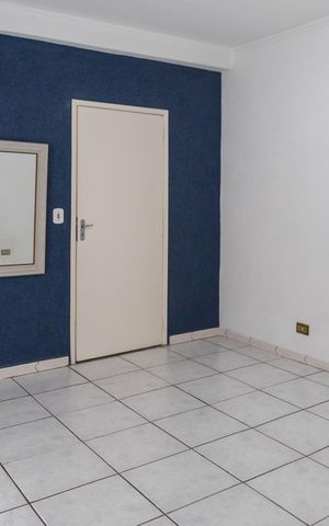 Casa à venda com 222m², 3 quartos e 4 vagas Casa à venda com 222m², 3 quartos e 4 vagasSuíte
