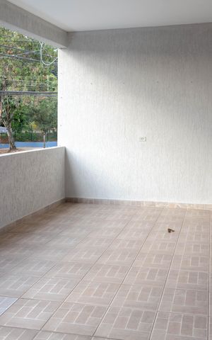 Casa à venda com 222m², 3 quartos e 4 vagas Casa à venda com 222m², 3 quartos e 4 vagasÁrea Externa