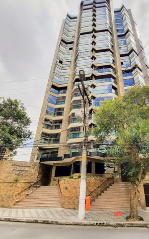 Apartamento para alugar com 440m², 4 quartos e 5 vagas Apartamento para alugar com 440m², 4 quartos e 5 vagasFachada e portaria