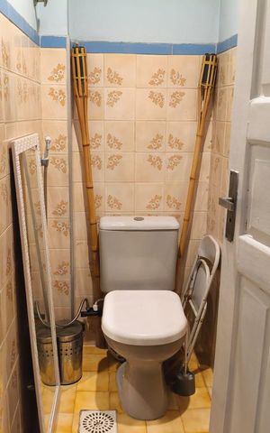 Apartamento à venda com 75m², 2 quartos e 1 vaga Apartamento à venda com 75m², 2 quartos e 1 vagaLavabo