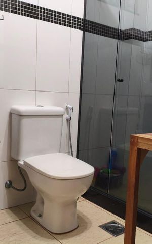 Apartamento à venda com 75m², 2 quartos e 1 vaga Apartamento à venda com 75m², 2 quartos e 1 vagaBanheiro