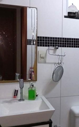 Apartamento à venda com 75m², 2 quartos e 1 vaga Apartamento à venda com 75m², 2 quartos e 1 vagaBanheiro