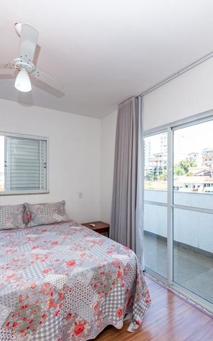 Apartamento à venda com 199m², 3 quartos e 2 vagas Apartamento à venda com 199m², 3 quartos e 2 vagasSuíte