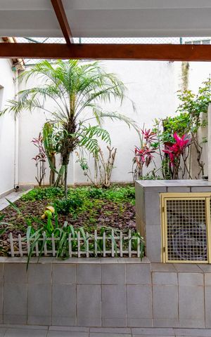 Casa à venda com 142m², 2 quartos e 1 vaga Casa à venda com 142m², 2 quartos e 1 vagaJardim