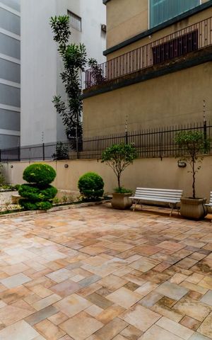 Apartamento à venda com 136m², 4 quartos e 2 vagasPátio