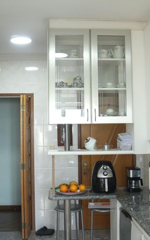Apartamento à venda com 108m², 3 quartos e 2 vagasCozinha