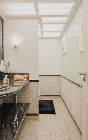 Apartamento à venda com 402m², 4 quartos e 4 vagasLavabo