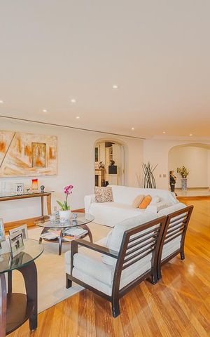 Apartamento à venda com 402m², 4 quartos e 4 vagasSala