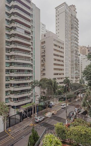 Apartamento à venda com 402m², 4 quartos e 4 vagasVista da Varanda da Sala