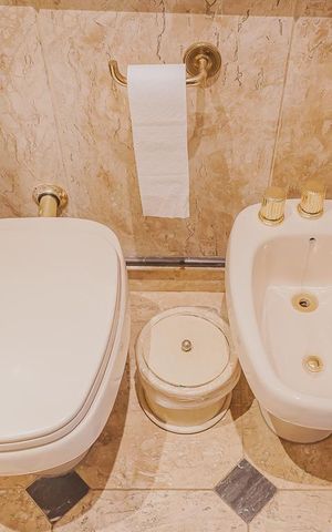Apartamento à venda com 402m², 4 quartos e 4 vagasBanheiro da Suíte 1